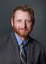 Iowa senators Kevin Kinney, Dawn Driscoll face off in unusual campaign