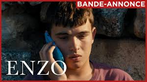 Enzo", l'ultime film de Laurent Cantet réalisé par Robin Campillo, est un  bienveillant essai sur la liberté de penser et de faire d'un adolescent