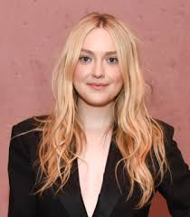 123movies has large collection of movies with dakota fanning, like the secret life of bees and many other. Dakota Fanning Bio Net Worth Facts Wiki Dating Boyfriend Married Husband Sister Family Parents Age Height Career Actress Famous For Gossip Gist