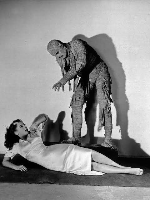 The Mummy's Curse (1944) - IMDb