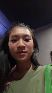 Elena Greene's Instagram, Twitter & Facebook