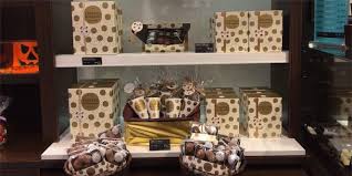 Jeff De Bruges Perpignan Annonce Ses Truffes De Bruxelles A Decouvrir En Boutique Avec Differentes Recettes Saveurs Et Finitions Je Perpignan Truffe Bruges