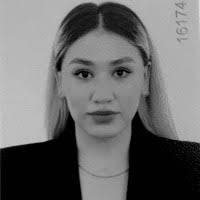 50+ perfiles de «Ariana Estrada»