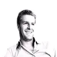 Edna Aranda's Instagram, Twitter & Facebook