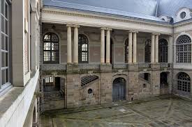 Cour Interieure Palais Du Parlement De Bretagne House Styles Architecture Mansions