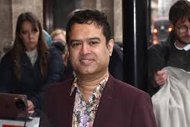 If you have a go at typos or punctuation, i'll count that as a block. Paul Sinha Claims His The Chase Co Star Has Racist Nickname