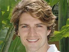 Daniel Aguiar conquista a garotada em "Caminhos do Coração"