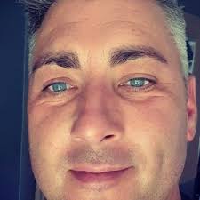 Gary Raper's Instagram, Twitter & Facebook