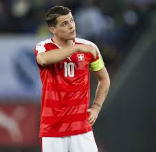 Последние твиты от granit xhaka (@_granitxhaka34). Schweiz Vs Albanien Granit Xhaka Gegen Taulant Xhaka Bruderduell Bei Der Em 2016 Welt