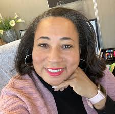 Karen Caston's Instagram, Twitter & Facebook