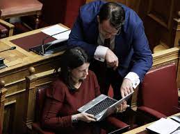 Πρόγραμμα voucher «ψηφιακή μέριμνα» για αγορά tablet, laptop, desktop. Voucher 200 Eyrw Gia Laptop Tablet Pws Kai Poy Kanete Aithsh Alfavita