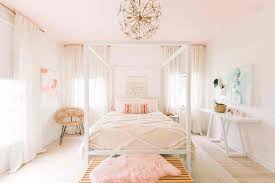 Semoga dengan konten kamar tidur anak perempuan nuansa pink akan menambah pengetahuan untuk anda pengunjung blog 60 desain interior kamar tidur warna pink untuk perempuan via desainrumahnya.com. Ala Princess 13 Inspirasi Desain Kamar Tidur Pink Untuk Si Buah Hati Artikel Spacestock