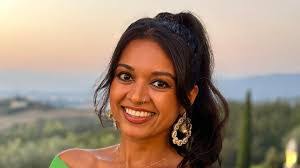 Helena Nichols's Instagram, Twitter & Facebook