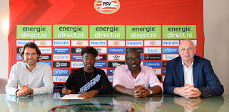 He was linked with a move to borussia dortmund and leicester city earlier this summer. Psv Nl Psv Complete Signing Of Madueke