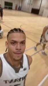 @BryantHoops's video Tweet