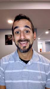 🥾👠👟boots, heels & traditional sneakers create posture issues. Grab a  pair of zero drop shoes to naturally get in a better position. 😀👍  #zerodrop #barefootshoes #posture #standingdesk #fitness Thanks to my  chiropractor,