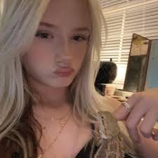 Miley Barker in jendea