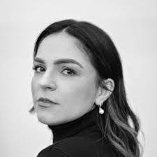 Danielle Raddatz's Instagram, Twitter & Facebook