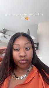 Petra Hackett's Instagram, Twitter & Facebook