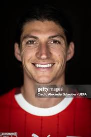 2,625 Steven Zuber Photos & High Res Pictures