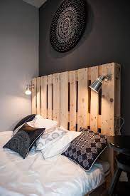 1001 idees pour fabriquer une tete de lit en bois originale lit en palette tete de lit palette deco tete de lit