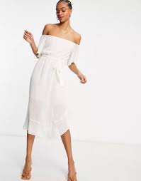 What To Wear To A Courthouse Wedding And Where To Shop