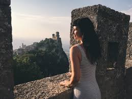 Wir durchsuchen das internet und finden das passendste angebot für dich Unbekanntes San Marino Kurztrip In Die Alteste Republik Der Welt Black Dots White Spots