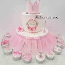Happy Birthday Cake Images For Girls Princes Crown First Birthday Cake With Cupcakes And Cakepops Happy Birthday Little Prin Princess Birthday Cake First Birthday Cakes Happy Birthday Cake Girl