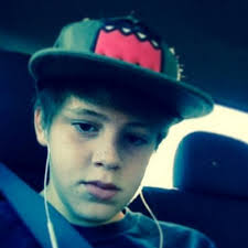 Austin Utt (@AustinUtt123)