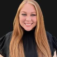 100+ perfiles de «Syphax»