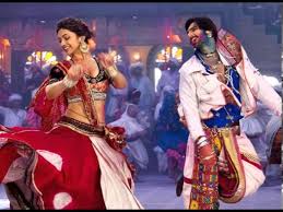 Mor Bani Thanghat Kare Goliyon Ki Raasleela Ram Leela Deepika Padukone Youtube