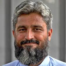 Stream Musarrat Ullah Jan music