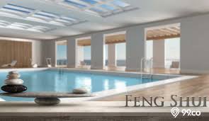 Teori feng shui menyebutkan, penting memastikan kamar mandi selalu dalam kondisi baik dan bebas kebocoran, sebab hal ini ada kaitannya dengan rezeki para penghuni rumah. 6 Tips Fengshui Letak Kolam Renang Di Rumah Usir Energi Negatif
