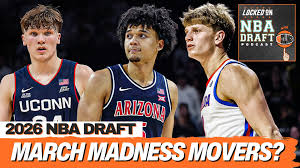 How many points are scored on average in the March Madness championship?