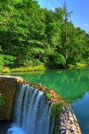 11 Places You Ve Got To Visit In Arkansas This Spring Beautiful Places To Travel Arkansas Travel Day Trips