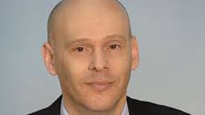 ועדת האיתור לפרקליט המדינה המליצה היום (שני) למנות לתפקיד את עמית איסמן. Cawak C H5sclm