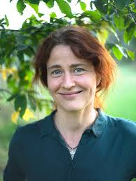 Vortragend: Anne Klatt