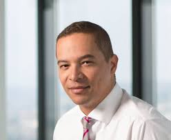 Sterling Grace Group erwirbt Sonnek Engineering, Lumsden & Partners berät