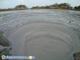 Discover the best of necoclí so you can plan your trip right. Un Pueblo Agradable Playa Cercana Volcan De Lodo Y Rio Cerca Al Mar