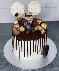 Cakes Fraises Au Chocolat Sur Instagram Jackdaniels Layercake Cakedesign Cake Gateau Gateauanniversaire Magnumcake In 2020 Jack Daniels Kuchen Dessert Ideen