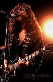 Pin By Ej On Bands I Ve Seen Pt 1 Chris Cornell Temple Of The Dog Chris