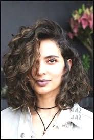 16 Amazing Wavy Bob Hairstyles I Lovehairstyles Com Shortbobhairstyles Bob Haircut Curly Wavy Bob Hairstyles Curly Hair Styles Naturally