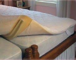 King Maker Twin Bed Connector Would Be Awesome For A Guest Room Two Twin Beds For People That Don T Want To Share A Bed And One Adjustable Beds Twin Bed