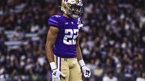 Rising UW Freshman DB Waters Enters Portal - Athlon Sports