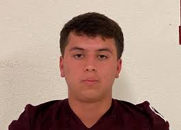 London High School football's Ace Navarijo excelling in 1st year