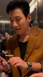 wookie yang ramah sama fans , dicintai byk penggemar 지창욱 Ji Chang Wook  😍🥰, #jichangwook #fyp #drakorkorea