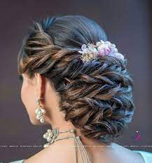 Best Indian Bridal Hairstyles Trending This Wedding Season Bridal Hair Buns Hair Styles Indian Bridal Hairstyles