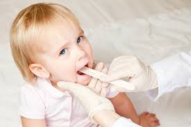 Daca nu se face un tratament corect, se pot ivi unele complicatii ca : 5 CuriozitÄÈi Despre Tusea ConvulsivÄ Sau Tusea De 100 De Zile Mamaplus