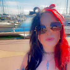 Jessica Jordan (@violet.wright.9026) • Facebook