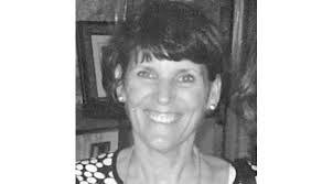 Julie Eustache's Instagram, Twitter & Facebook